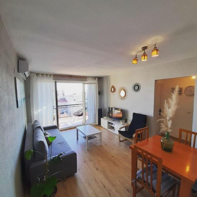 Precioso Apartamento En L'Hospitalet De L'Infant Buitenkant foto